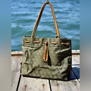 Dooney and Bourke Bag